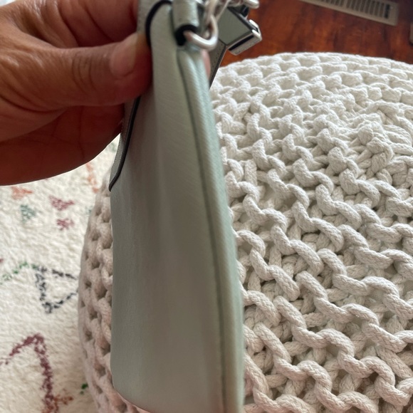 Calvin Klein Bag - Picture 7 of 9